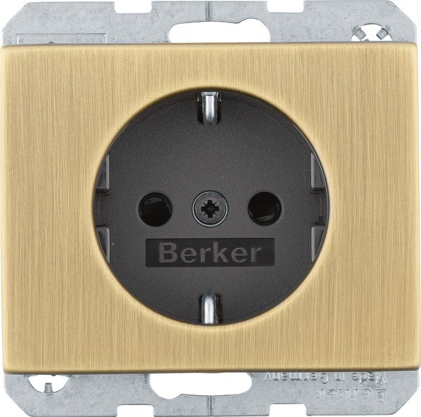 Berker Steckdose Schuko MAN0104017 Berker Steckdose Schuko MAN0104017 von Berker