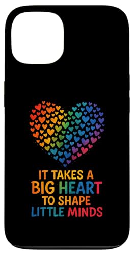 Es braucht ein großes Herz, um kleine Köpfe zu formen. Hülle für iPhone 13 Es braucht ein großes Herz, um kleine Köpfe zu formen. Hülle für iPhone 13 von Big Heart Teacher Preschool Kindergarten Spelling