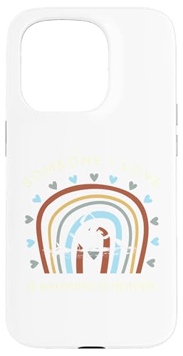 Lustiges T-Shirt mit Aufschrift "someone i love is kayaking in heaven" Hülle für iPhone 15 Pro von Black Shirt