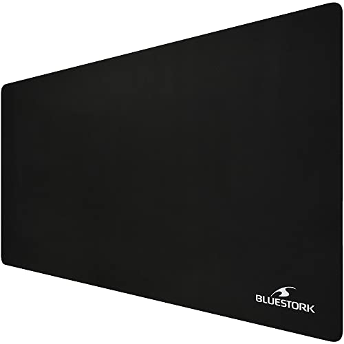 BlueStork Mauspad XXL – großes Mauspad für Gamer – optimierte Oberfläche mit hoher Präzision – rutschfeste Unterseite aus Gummi – extra großes Mauspad 900 x 450 x 3 mm – Schwarz von Bluestork