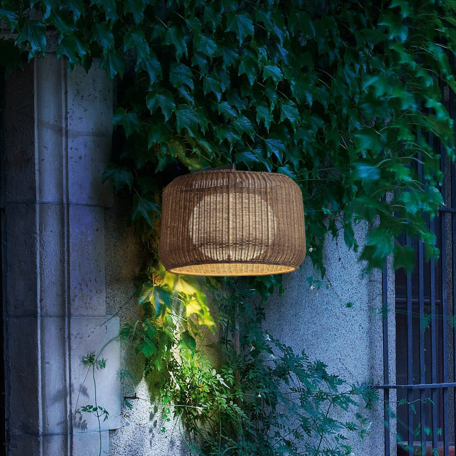 Bover LED-Außenwandlampe Fora A, grafitbraun/braun, Ø 50 cm Bover LED-Außenwandlampe Fora A, grafitbraun/braun, Ø 50 cm von Bover