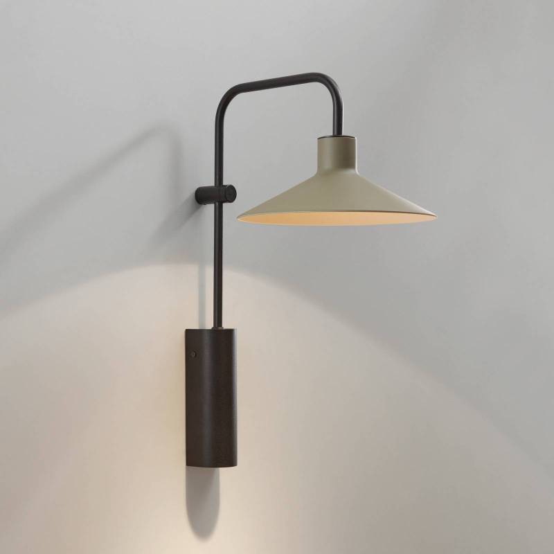 Bover Platet A02 Wandlampe E14 mit Schalter, oliv von Bover