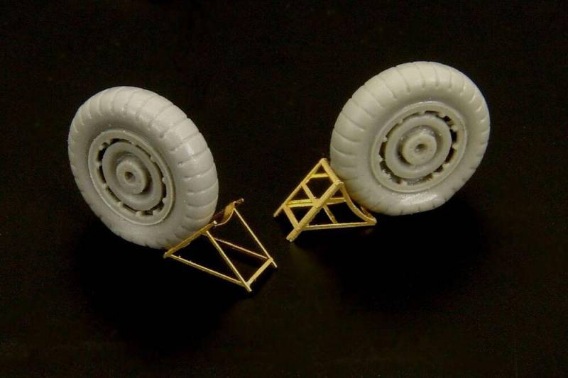 Luftwaffe wheel chocks (two types) von Brengun