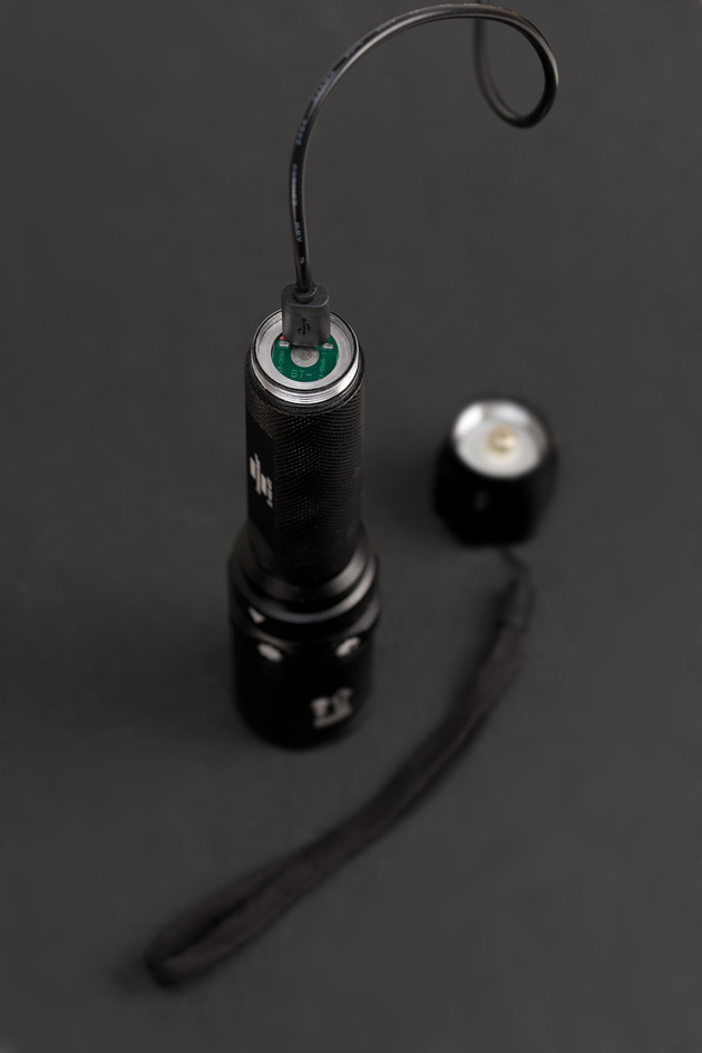 brennenstuhl LED-Taschenlampe LuxPremium Akku Fokus TL400AFS brennenstuhl LED-Taschenlampe LuxPremium Akku Fokus TL400AFS von Brennenstuhl
