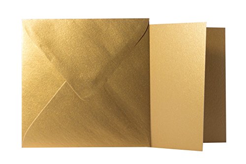 25 Quadratische Gold Briefumschläge 120g von der Größe 16 X 16 cm + Klappkarten 240g von der Größe 15,5 X 15,5 cm, mit dreieckiger Lasche zum Kleben ohne Fenster von Briefumschläge24Plus