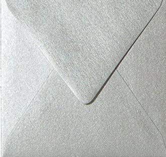 50 Quadratische Briefumschläge 15,5 x 15,5 cm 155 x 155 mm Silber Metallic Verschluss: feuchtklebend Grammatur: 90 g/m² von Briefumschläge24Plus