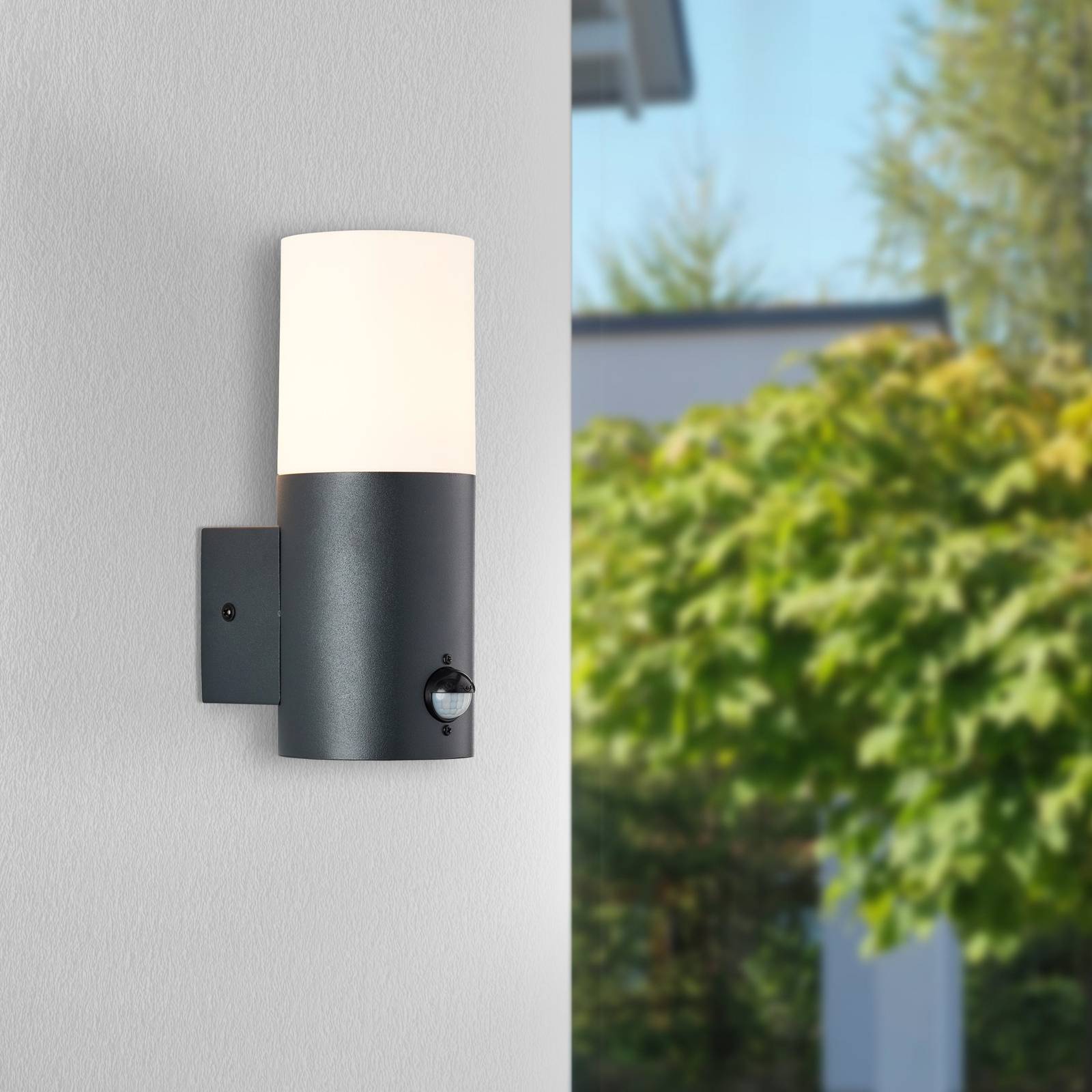Außenwandlampe Aberdeen, Sensor, Höhe 23,2 cm, anthrazit von Brilliant