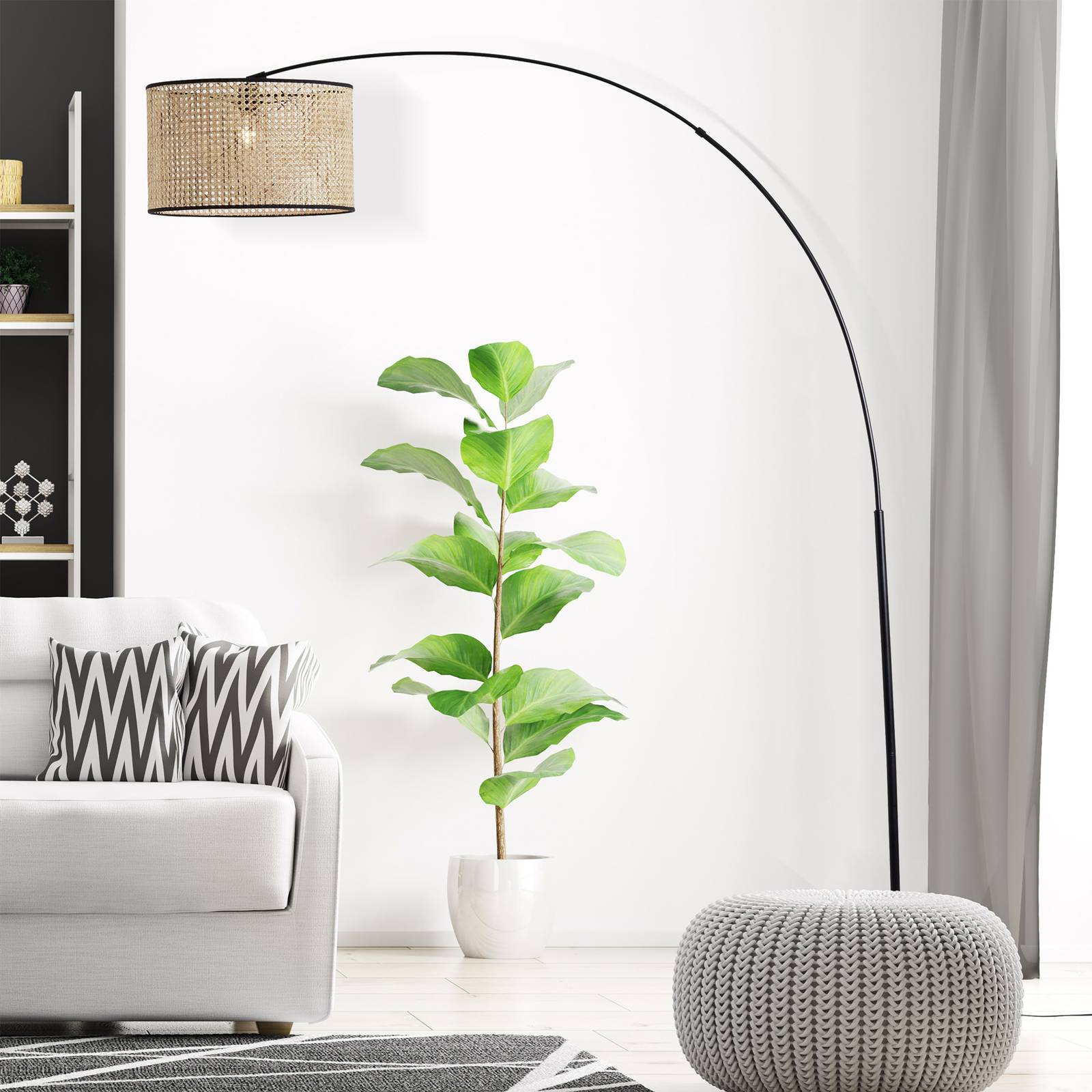 Bogenstehleuchte Wiley mit Rattan Bogenstehleuchte Wiley mit Rattan von Brilliant
