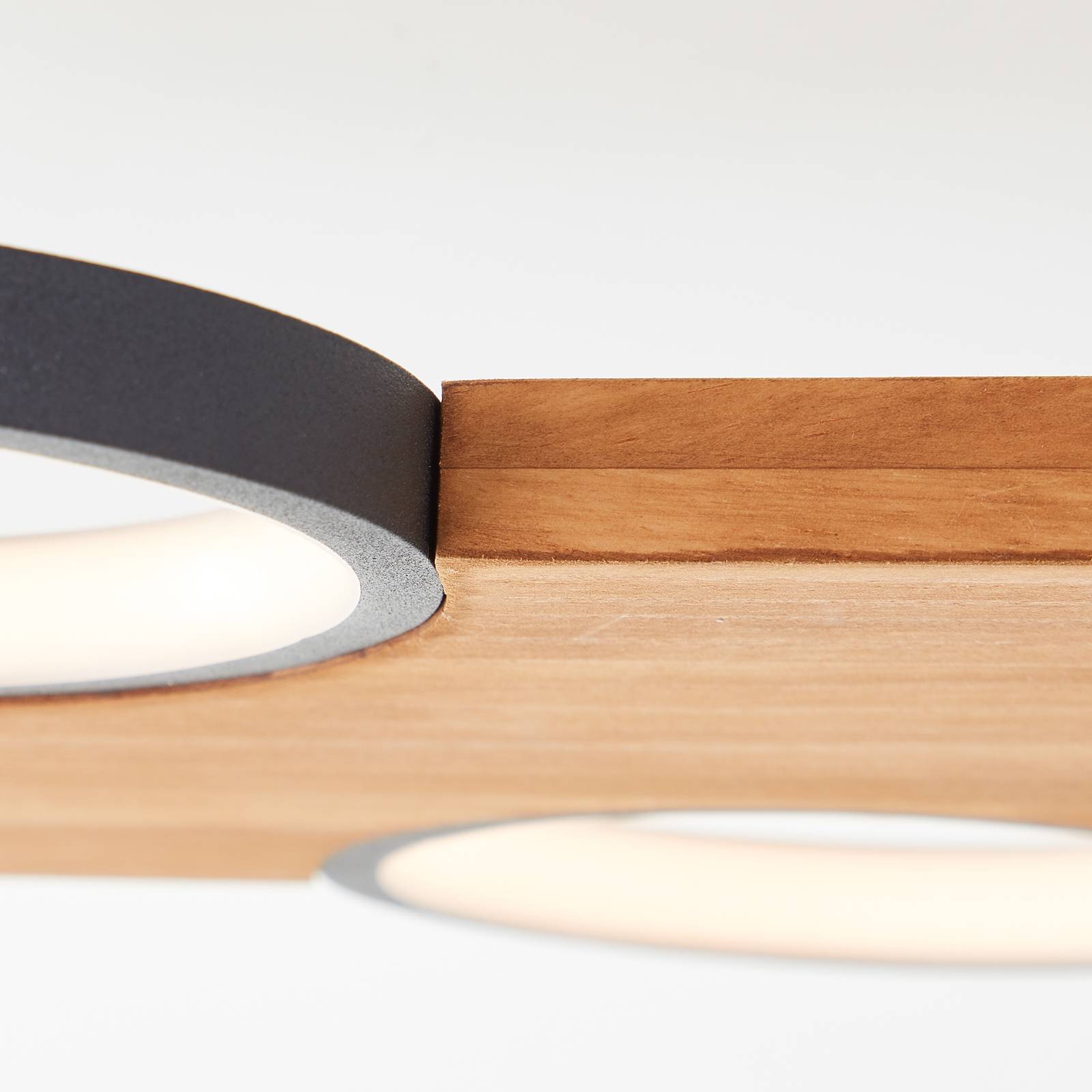 LED-Deckenlampe Cheesy aus Holz, vierflammig von Brilliant