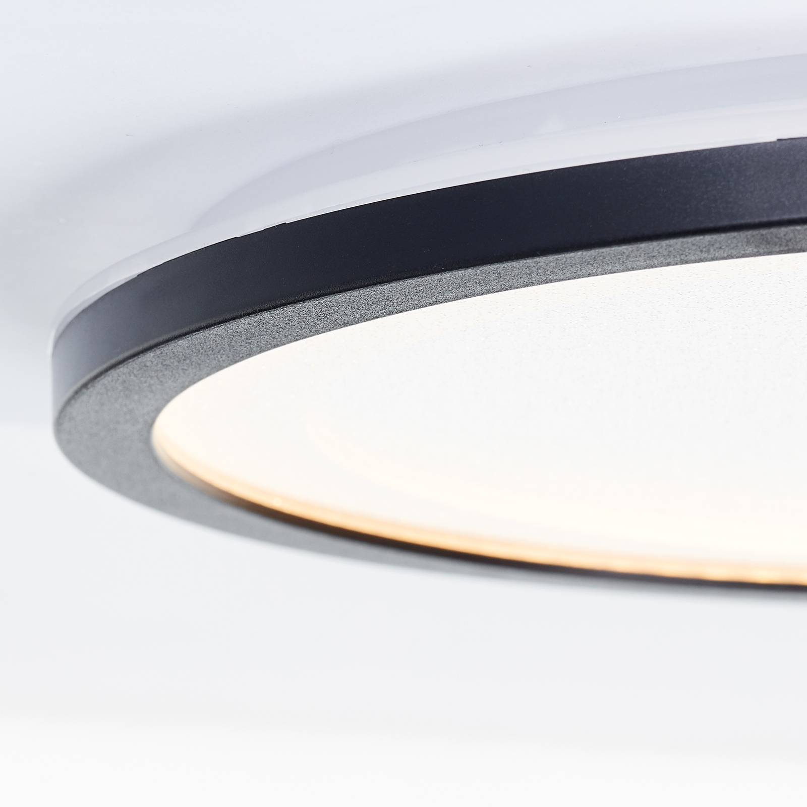 LED-Deckenlampe Mosako Ø 29,5 cm 3-stufig dimmbar LED-Deckenlampe Mosako Ø 29,5 cm 3-stufig dimmbar von Brilliant