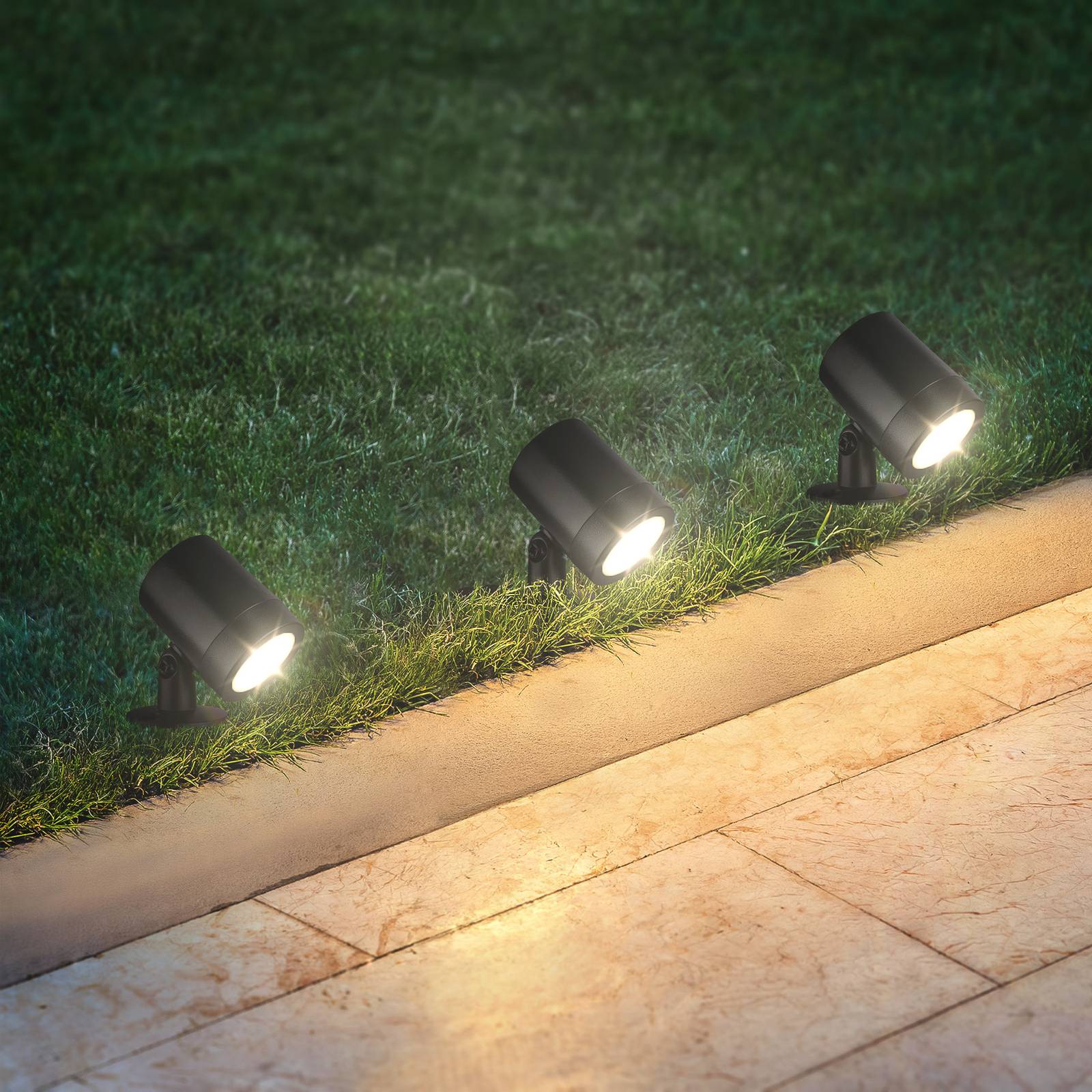 LED-Erdspießspot 3799035, schwarz, Kunststoff 3er-Set Ø 5 cm LED-Erdspießspot 3799035, schwarz, Kunststoff 3er-Set Ø 5 cm von Briloner