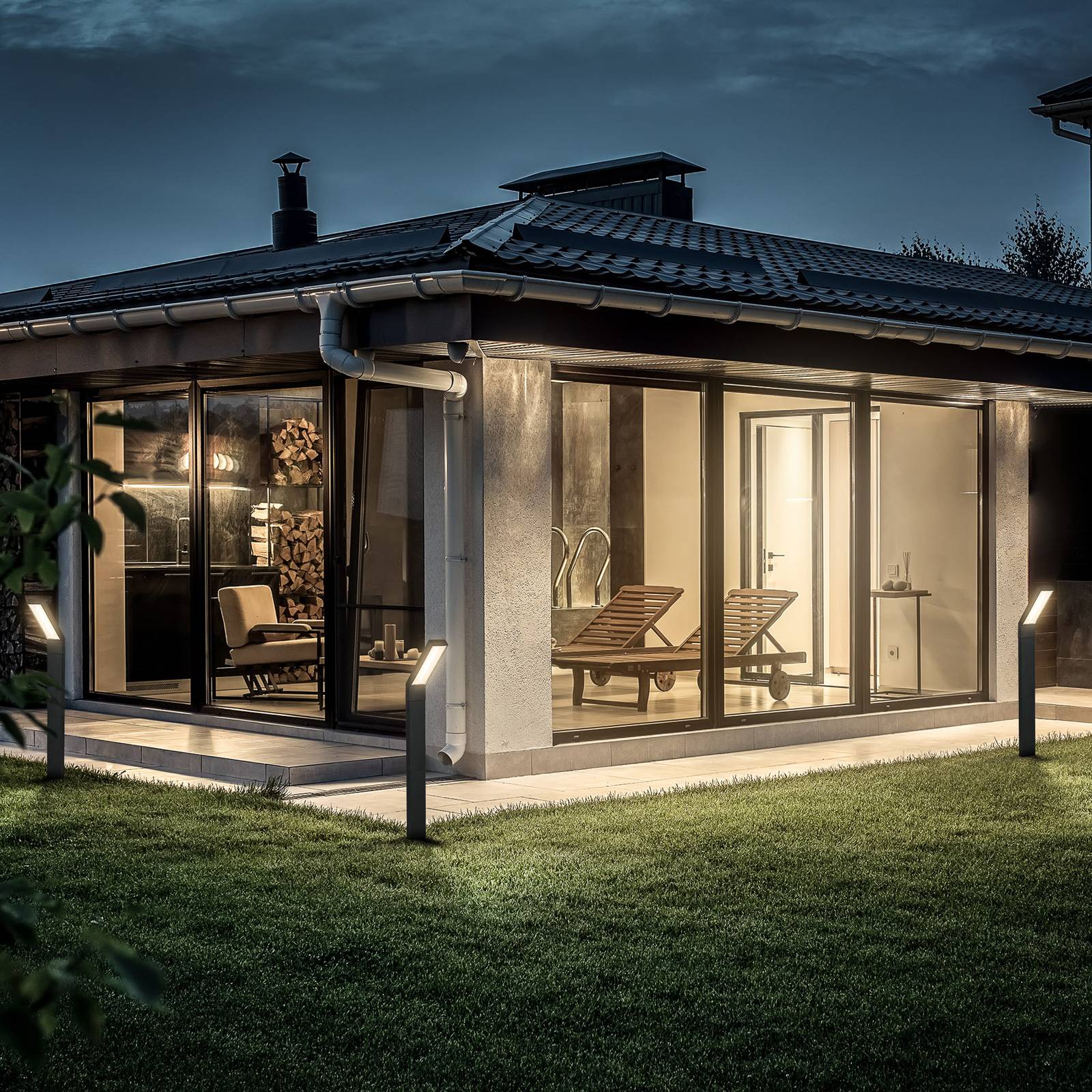 LED-Solar-Erdspießleuchte 3796015, schwarz, Kunststoff, CCT LED-Solar-Erdspießleuchte 3796015, schwarz, Kunststoff, CCT von Briloner