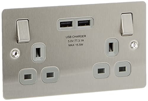 BG Electrical SBS22U3G Geschraubte Flachplatte aus gebürstetem Stahl, doppelt geschaltete 13-A-Steckdose mit USB-Aufladung - 2X USB-Buchsen (3.1A) Grauer Einsatz von British General