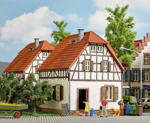 Busch 1672 H0 Arbeiterhaus Busch 1672 H0 Arbeiterhaus von Busch
