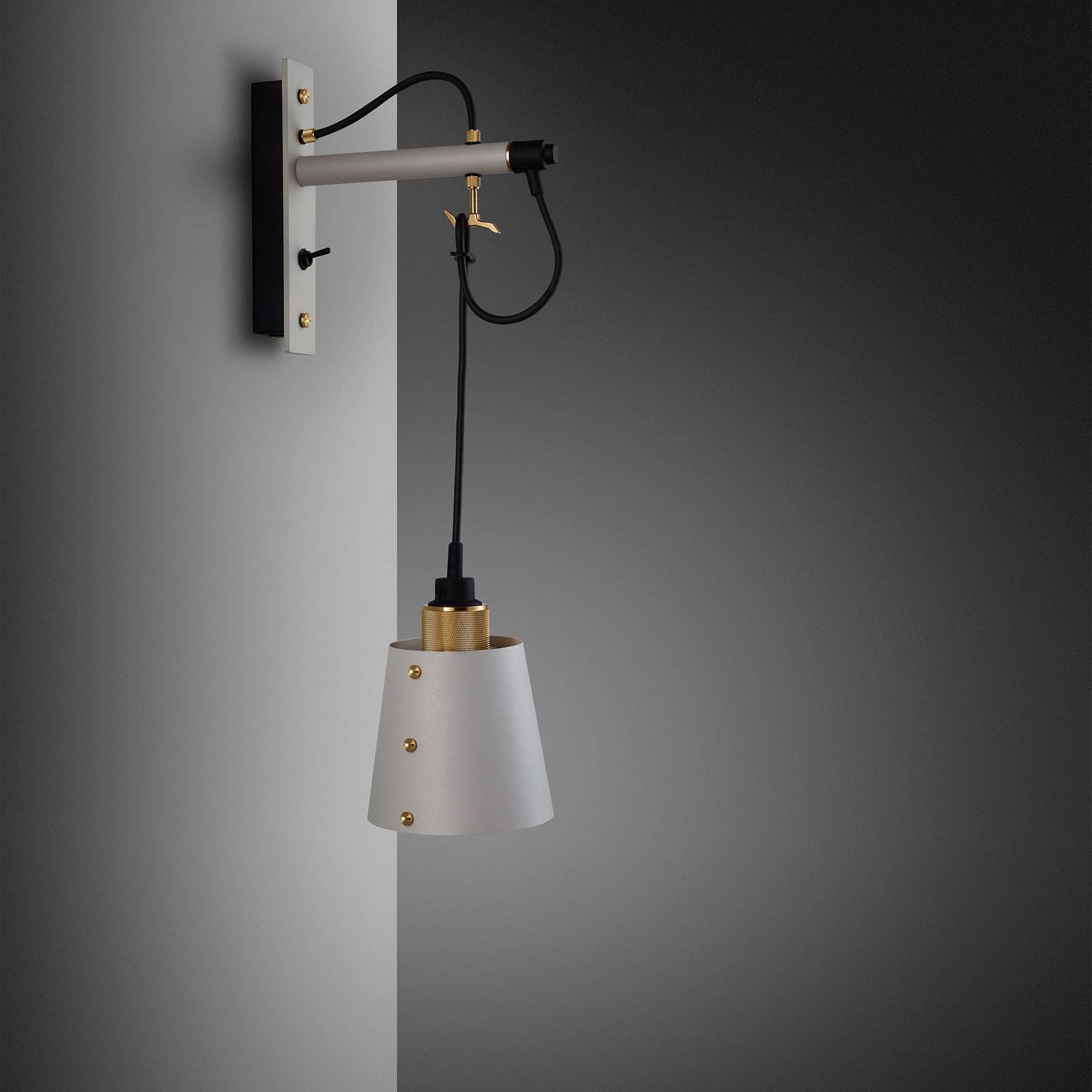 Buster + Punch Hooked Wall small grau/messing Buster + Punch Hooked Wall small grau/messing von Buster + Punch