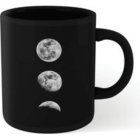 The Motivated Type 3 Moons Mug - Black von By IWOOT