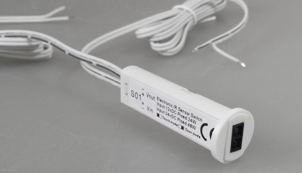 12 V / 24 V Bewegungsmelder/- Sensor 12 V / 24 V Bewegungsmelder/- Sensor von C-Light GmbH