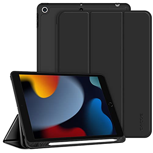 CACOE Hülle für iPad 9. / 8. / 7. Generation mit Stifthalter 10.2 Zoll Modell 2021/2020 / 2019, Ultradünne Schutzhülle aus TPU mit Standfunktion für iPad 10.2, Schwarz CACOE Hülle für iPad 9. / 8. / 7. Generation mit Stifthalter 10.2 Zoll Modell 2021/2020 / 2019, Ultradünne Schutzhülle aus TPU mit Standfunktion für iPad 10.2, Schwarz von CACOE