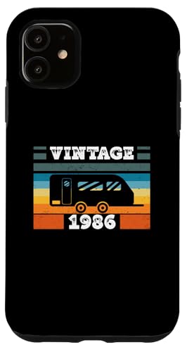 Campingwagen Camping Jahrgang 1986 Geburtstags Wohnwagen Hülle für iPhone 11 Campingwagen Camping Jahrgang 1986 Geburtstags Wohnwagen Hülle für iPhone 11 von CLICK-HERE for more Caravan-Trailer Birthday Shirt
