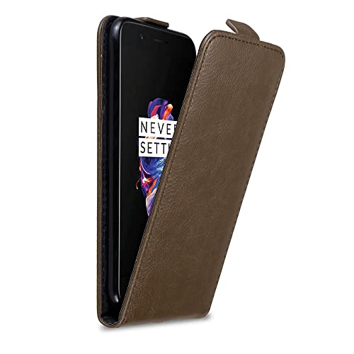Cadorabo Hülle kompatibel mit OnePlus 5 Flip Design aus Premium Kunst Leder Flip Klappbare Stoßfeste Magnetische Cover Hülle für OnePlus 5 Tasche in Braun Cadorabo Hülle kompatibel mit OnePlus 5 Flip Design aus Premium Kunst Leder Flip Klappbare Stoßfeste Magnetische Cover Hülle für OnePlus 5 Tasche in Braun von Cadorabo