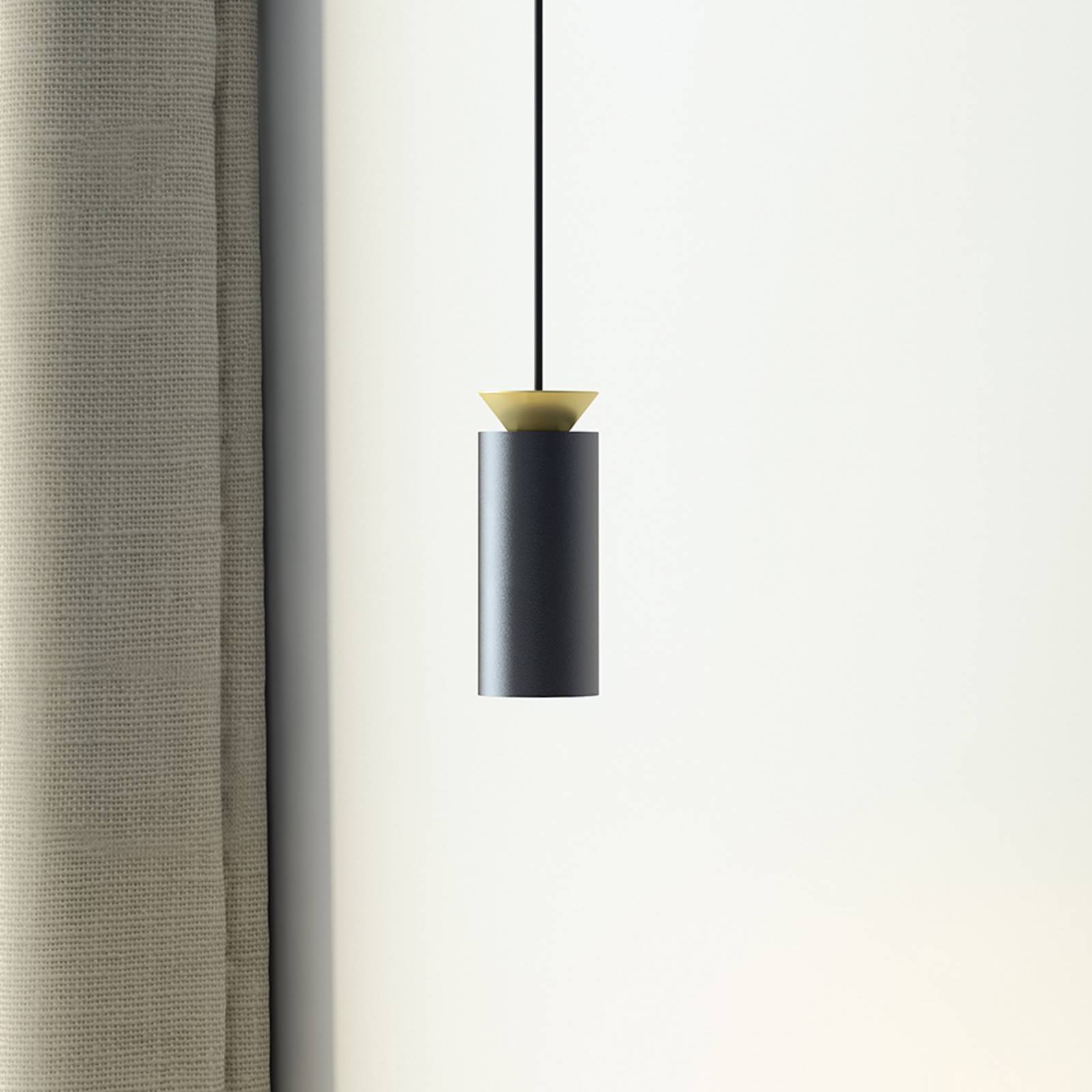 LED-Hängeleuchte Triana, 1-flammig, schwarz/gold LED-Hängeleuchte Triana, 1-flammig, schwarz/gold von Carpyen