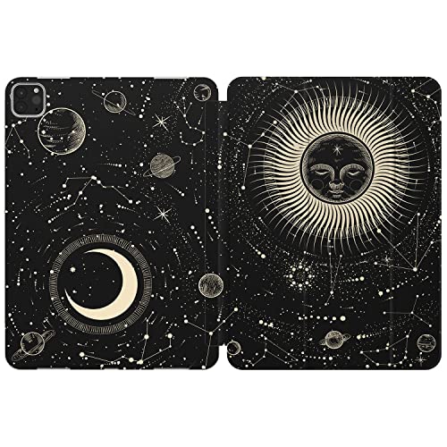 Cavka Schutzhülle kompatibel mit iPad 9.7 6th 5th 2018 2017 Air 2 Air 1 Vintage Sternbilder, schlanke Boho-Magnetabdeckung, Nachthimmel, Karte, Sterne, Hexerei, Sonne, Mond, himmlisch, magisch für Cavka Schutzhülle kompatibel mit iPad 9.7 6th 5th 2018 2017 Air 2 Air 1 Vintage Sternbilder, schlanke Boho-Magnetabdeckung, Nachthimmel, Karte, Sterne, Hexerei, Sonne, Mond, himmlisch, magisch für von Cavka