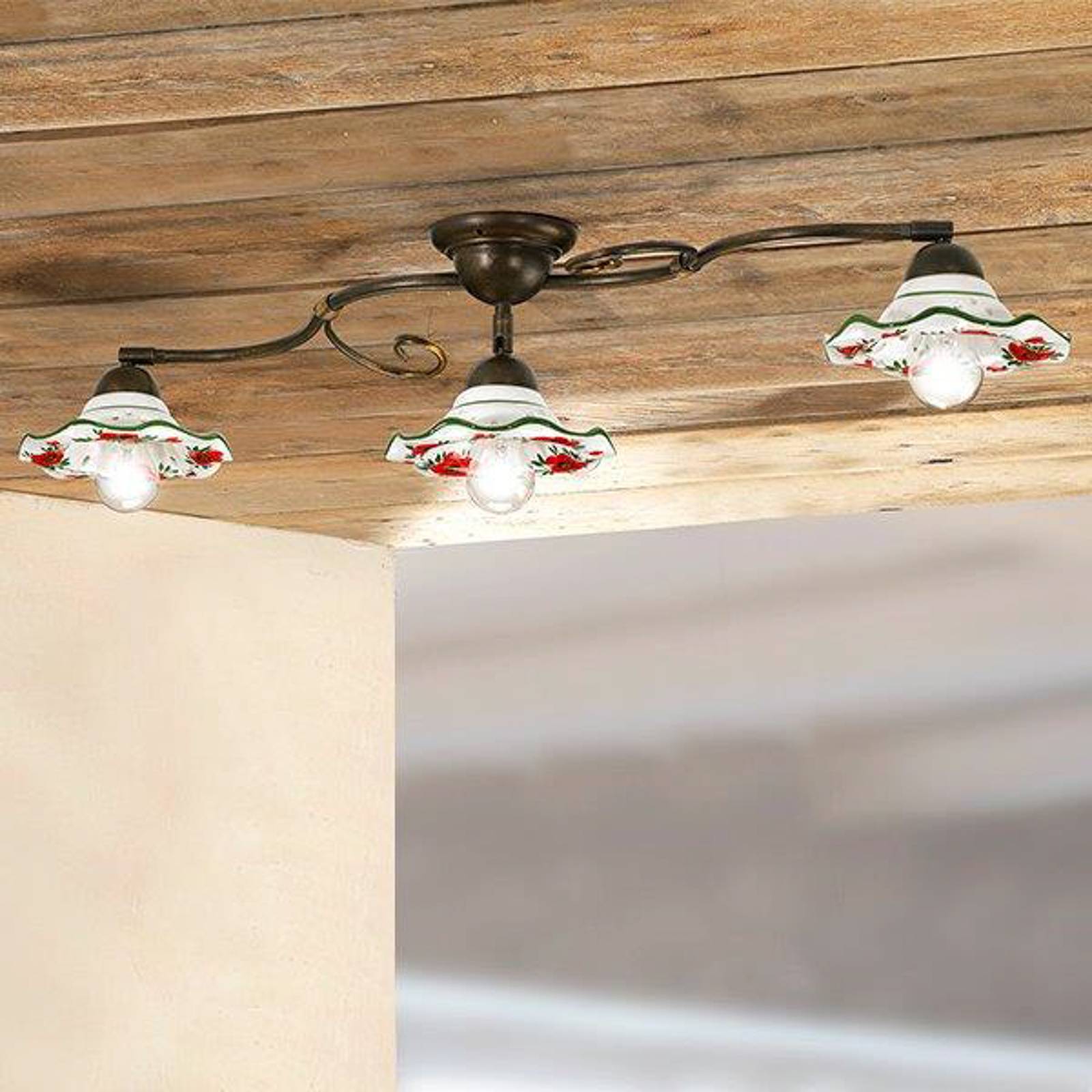 Deckenleuchte ROSOLACCI mit Keramikschirmen 3-fl Deckenleuchte ROSOLACCI mit Keramikschirmen 3-fl von Ceramiche