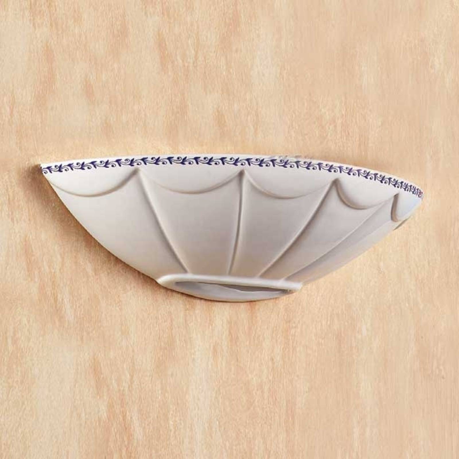 Wandleuchte Il Punti mit halbrunder Keramikschale von Ceramiche