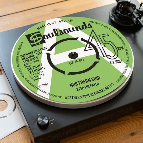 Northern Soul Soulsounds Slipmat für Plattenspieler | Weich Hochwertiger Filz Turntable Matte | Keep The Faith 1960er Mod Plattentellerauflage | Produziert in Berlin von Concrete Schoolyard Northern Soul Soulsounds Slipmat für Plattenspieler | Weich Hochwertiger Filz Turntable Matte | Keep The Faith 1960er Mod Plattentellerauflage | Produziert in Berlin von Concrete Schoolyard von Concrete Schoolyard