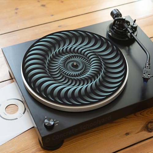 Trippy Optische Illusion Slipmat für Plattenspieler | Weich Hochwertiger Filz Turntable Matte | Psychedelisch Schwarz & Weiß Plattentellerauflage | Produziert in Berlin von Concrete Schoolyard von Concrete Schoolyard