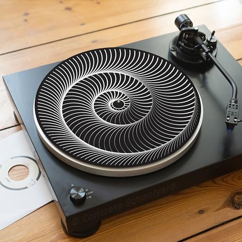 Trippy Optische Illusion Slipmat für Plattenspieler | Weich Hochwertiger Filz Turntable Matte | Psychedelisch Schwarz & Weiß Plattentellerauflage | Produziert in Berlin von Concrete Schoolyard von Concrete Schoolyard