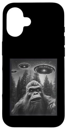 Lustiges Grafik-T-Shirt für Männer und Frauen, Bigfoot Sasquatch Alien Hülle für iPhone 16 Lustiges Grafik-T-Shirt für Männer und Frauen, Bigfoot Sasquatch Alien Hülle für iPhone 16 von Cool Tees
