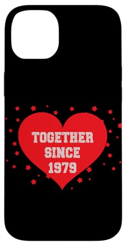 Zusammen seit 1979 Hülle für iPhone 14 Plus Zusammen seit 1979 Hülle für iPhone 14 Plus von Couples Love Merch