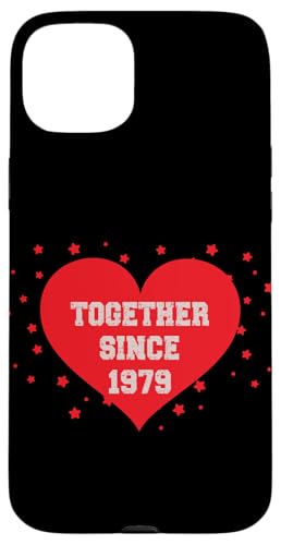 Zusammen seit 1979 Hülle für iPhone 15 Plus Zusammen seit 1979 Hülle für iPhone 15 Plus von Couples Love Merch