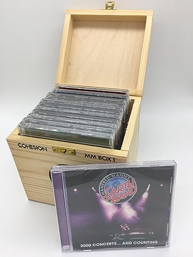 Manfred Mann’s Earth Band – 2000 Concerts…And Counting (limitierte Holzbox inklusive 12 CDs / exklusiv für Deutschland) von Creature Music Ltd. (Edel)