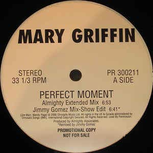 Perfect Moment [Vinyl Single] von CURB RECORDS