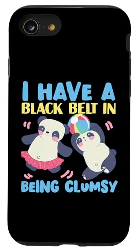 Panda: Ich habe einen schwarzen Gürtel, weil ich ungeschickt bin Hülle für iPhone SE (2020) / 7 / 8 von Cute Asian Panda Bear Designs For Kids