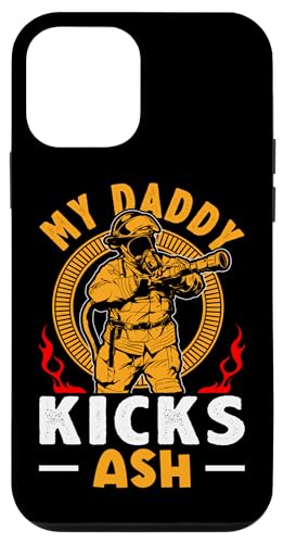 Feuerwehrmann: My Daddy Kicks Ash für Kinder Hülle für iPhone 12 mini Feuerwehrmann: My Daddy Kicks Ash für Kinder Hülle für iPhone 12 mini von Cute Fire Fighter Designs For Girls And Boys