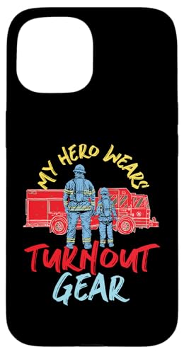 Mein Held trägt Turnout Gear Fire Truck Hülle für iPhone 15 Mein Held trägt Turnout Gear Fire Truck Hülle für iPhone 15 von Cute Fire Fighter Designs For Girls And Boys