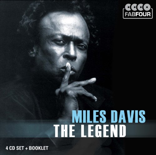Miles Davis: Out of the Blue von DAVIS,MILES