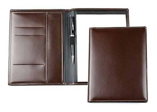 DELMON VARONE - Personalisierbare Schreibmappe DIN A5 Cambridge Top Grain Leder braun, Organizer Konferenzmappe mit Notizblock elegant, Business Besprechungsmappe personalisiert mit Namen oder Logo DELMON VARONE - Personalisierbare Schreibmappe DIN A5 Cambridge Top Grain Leder braun, Organizer Konferenzmappe mit Notizblock elegant, Business Besprechungsmappe personalisiert mit Namen oder Logo von DELMON VARONE - FINE LEATHERGOODS MADE IN GERMANY