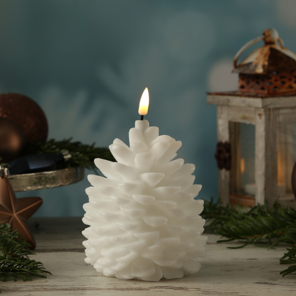 LED Kerze Zapfen - Echtwachs - flackernde 3D Flamme - H: 13cm - D: ... LED Kerze Zapfen - Echtwachs - flackernde 3D Flamme - H: 13cm - D: ... von DELUXE Homeart