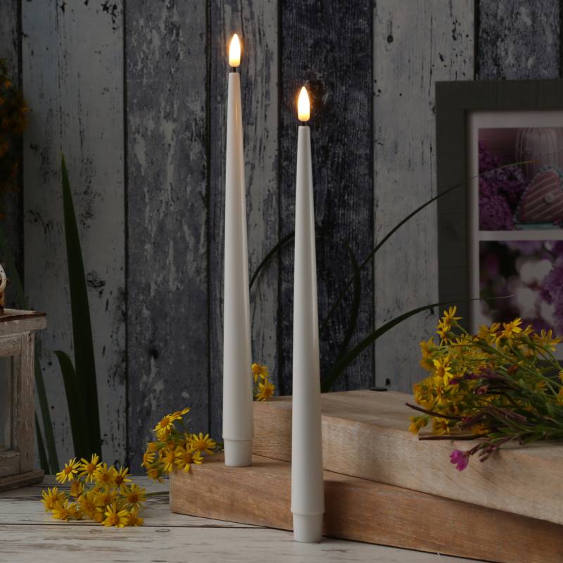 LED Stabkerzen ELLA - Echtwachs - realistische 3D Flamme - H: 28cm - weiß - 2 Stück von DELUXE Homeart