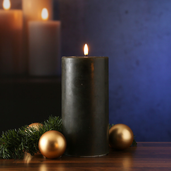 LED Stumpenkerze MIA - Echtwachs - realistische 3D Flamme - H: 20cm... von DELUXE Homeart