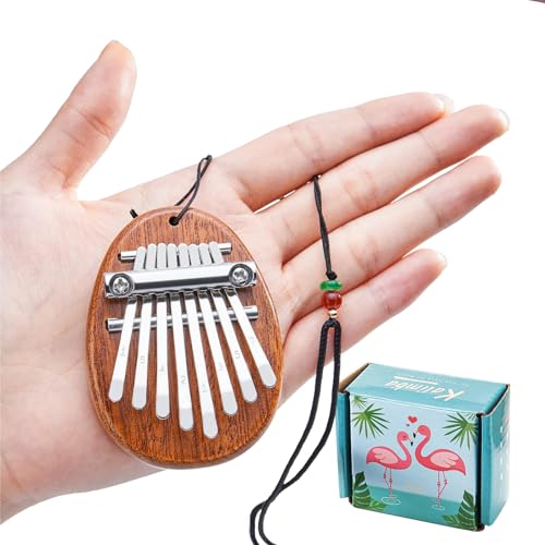 DHinkyoung Mini Kalimba 8 Tasten, tragbare Mbira Finger Daumen Klavier Geschenke für Kind und Klavier Anfänger, Exquisite Marimba Musikinstrument Anhänger Schlüsselanhänger Zubehör für Rucksack von DHinkyoung