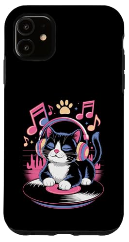 Cute DJ Cat With Headphones Spinning Vinyl And Music Notes Hülle für iPhone 11 Cute DJ Cat With Headphones Spinning Vinyl And Music Notes Hülle für iPhone 11 von DJ Cat Vibes For Music Lovers And Cute Feline Fans