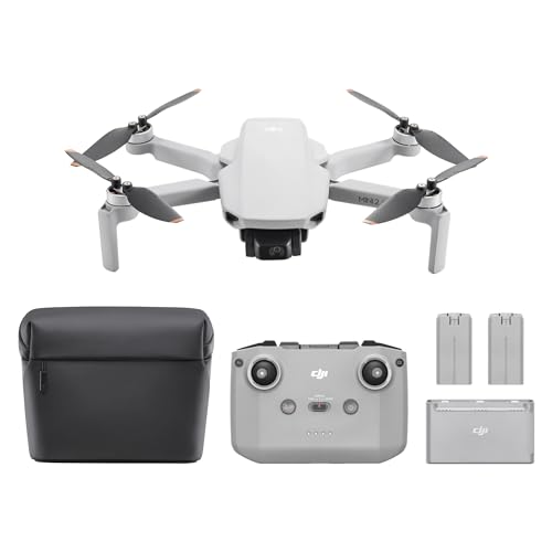 DJI Mini 2 SE Fly More Combo, leichte und faltbare Mini-Kameradrohne mit 2.7K Video, intelligenten Modi, 10 km Videoübertragung, 31 min Flugzeit, unter 249 g, zusätzliche Akkus, C0 von DJI