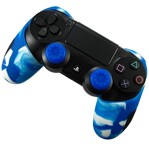 DOTBUY 1 x PS4 Dicker Hälfte Silikon Schutzhülle Sleeve + 2 Analog Cups Silikon Thumb Grips für Sony Playstation 4 Controller - Bundle (Camo Blue-White) von DOTBUY