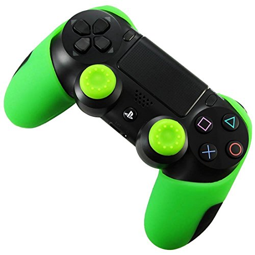 DOTBUY 1 x PS4 Dicker Hälfte Silikon Schutzhülle Sleeve + 2 Analog Cups Silikon Thumb Grips für Sony Playstation 4 Controller - Bundle (Green) von DOTBUY