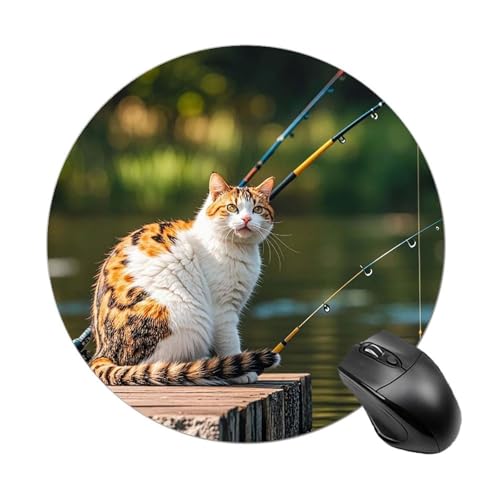 Rundes Mauspad mit Fischerkatze, genähter Kante, Computer-Maus, rutschfest, Gummi-Mauspad für Laptop, Büro oder Zuhause Rundes Mauspad mit Fischerkatze, genähter Kante, Computer-Maus, rutschfest, Gummi-Mauspad für Laptop, Büro oder Zuhause von DWVSFJM